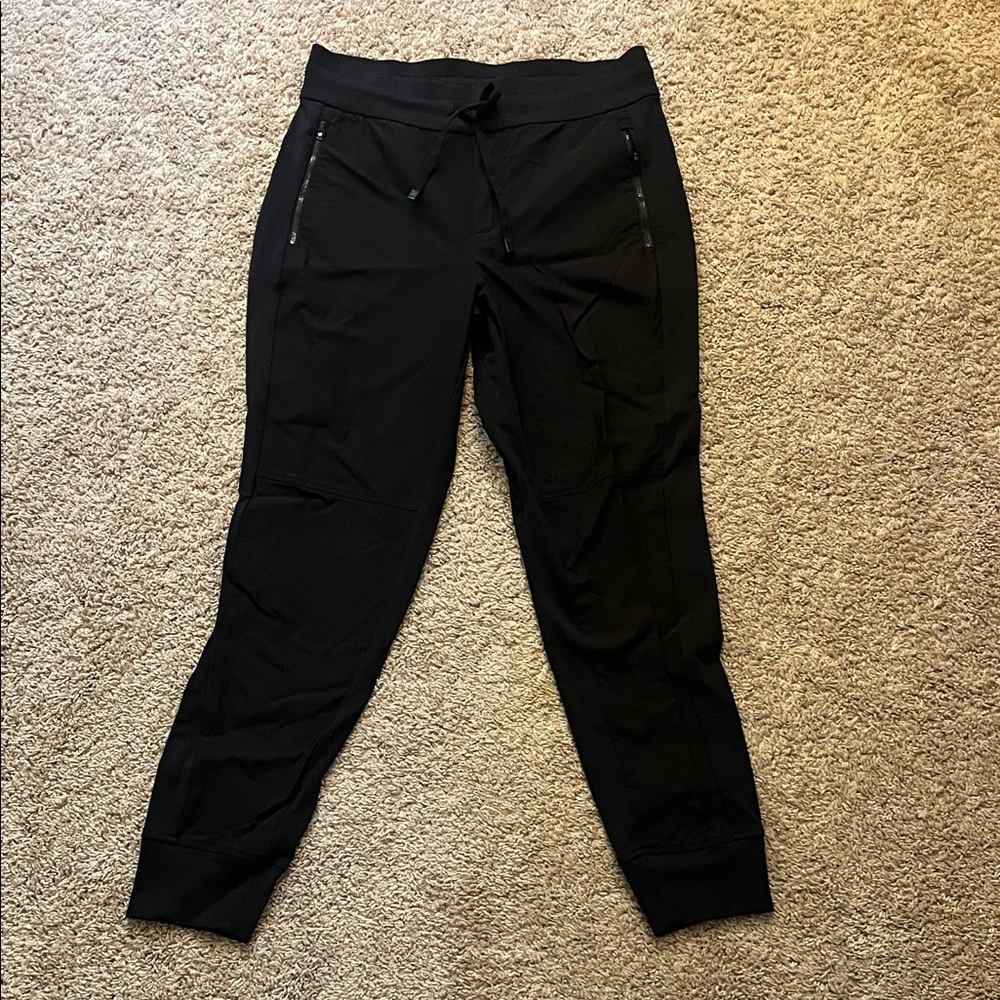 Athleta Black Headlands Hybrid Trek Joggers